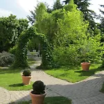 Gaestehaus Am Schwarzer بيت ضيافة Schwarz (Mecklenburgische Seenplatte)