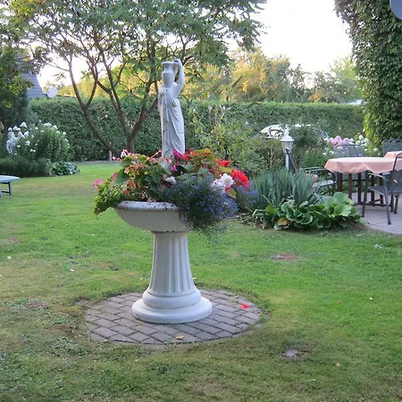 بيت ضيافة Gaestehaus Am Schwarzer 3*