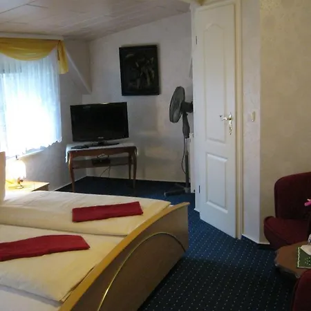 Gaestehaus Am Schwarzer Schwarz (Mecklenburgische Seenplatte)